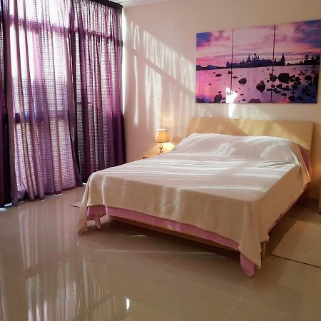 Charming Apartment-Wifi-Sleeps 5 Марсаскала Екстериор снимка